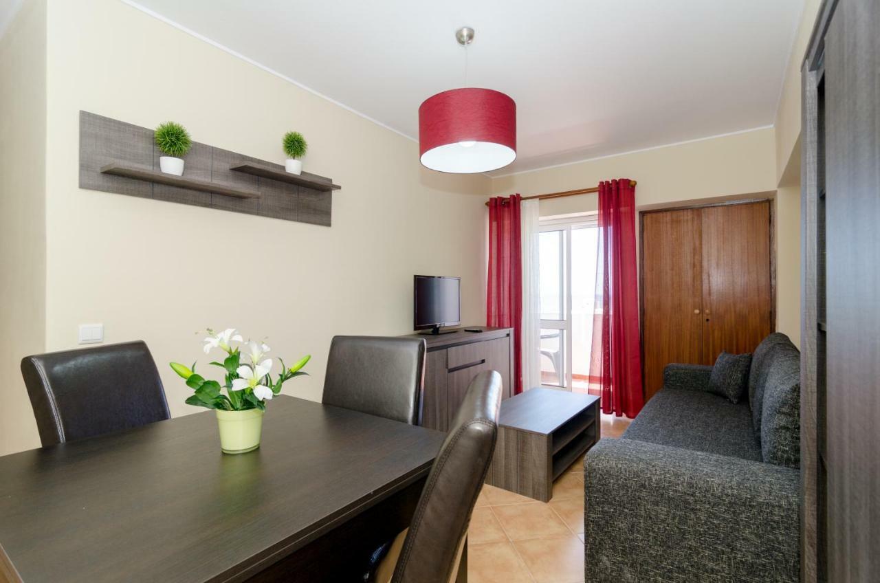 Ocean View 1 Bed Room Flat Quarteira Dış mekan fotoğraf