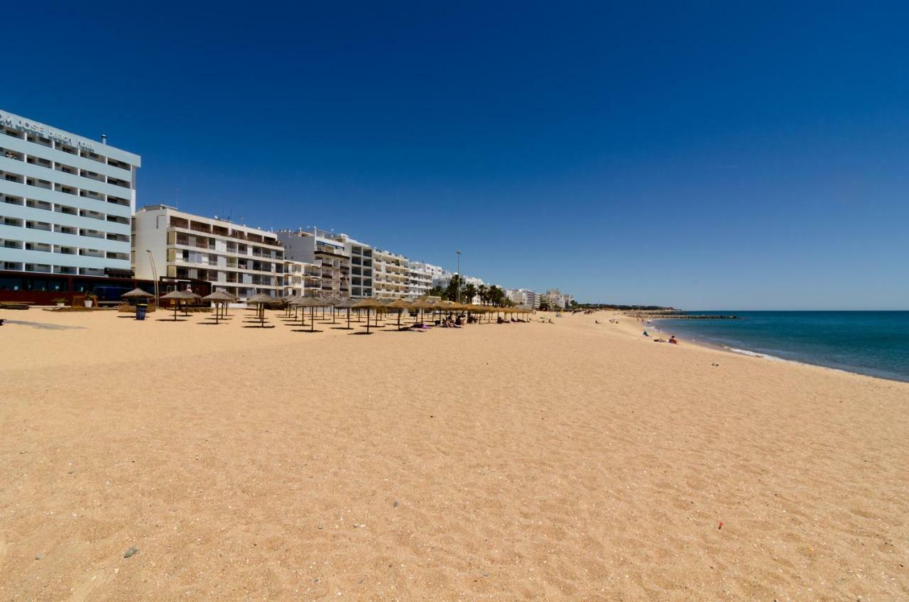 Ocean View 1 Bed Room Flat Quarteira Dış mekan fotoğraf